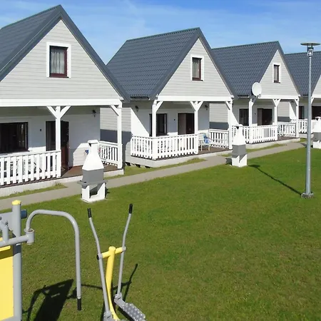 In Near Beach, Cleaning Included Ferienhaus *